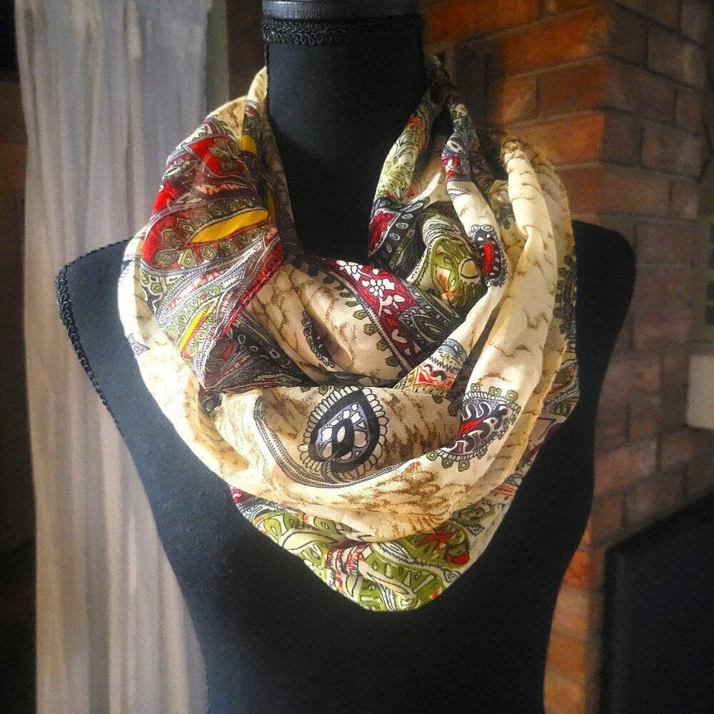 Beautiful Floral/Paisley Infinity Scarf